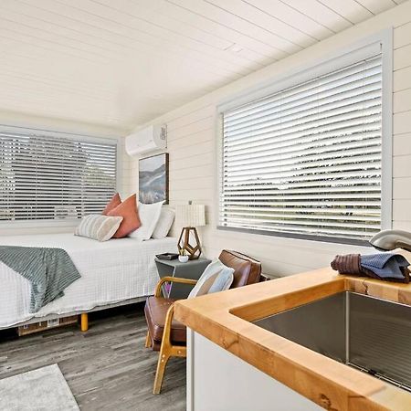 New The Sunset Luxury Container Home Фредериксберг Экстерьер фото