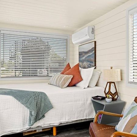 New The Sunset Luxury Container Home Фредериксберг Экстерьер фото